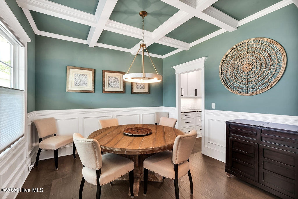 1113 Canopy Way