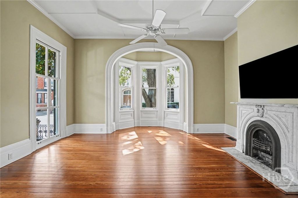 Photo of 114 W Bolton Street, Savannah, GA 31401 (MLS # SA348225)