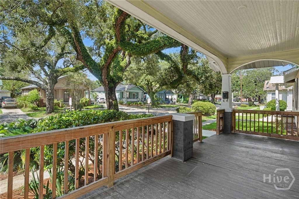 Photo of 1124 E 37th Street, Savannah, GA 31404 (MLS # SA361849)