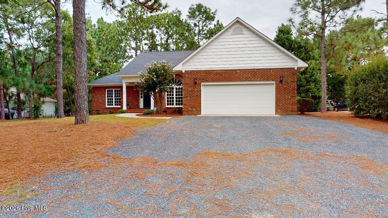 23 Coldstream Lane