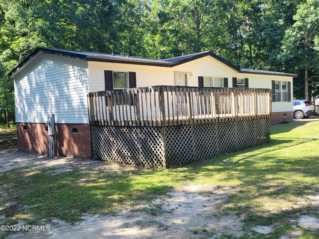 Photo of 315 Homer Drive, Elizabethtown, NC 28337 (MLS # 100569720)