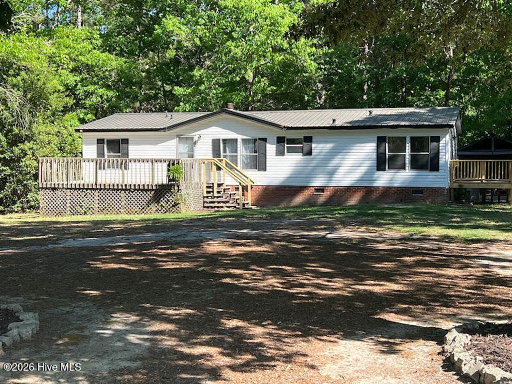 Photo of 315 Homer Drive, Elizabethtown, NC 28337 (MLS # 100569720)
