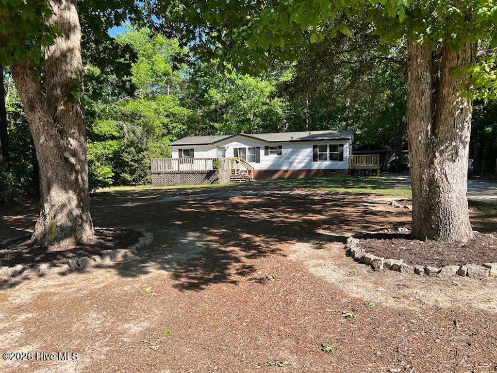 Photo of 315 Homer Drive, Elizabethtown, NC 28337 (MLS # 100569720)