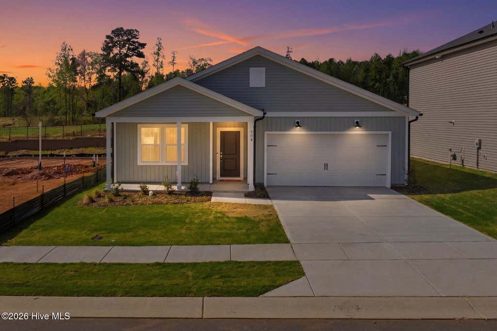Photo of 604 Westford Drive, Sanford, NC 27330 (MLS # 100598414)