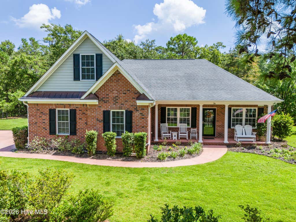 Photo of 36 Beaumont Circle, Hampstead, NC 28443 (MLS # 100597830)
