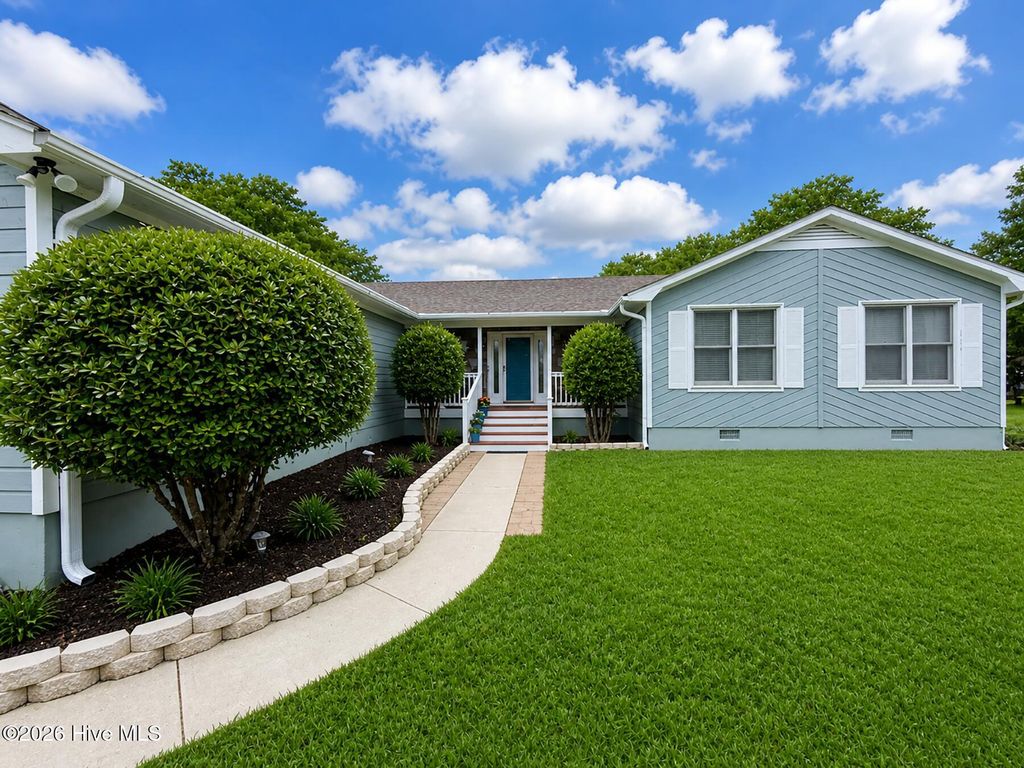 Photo of 8116 Schooner Place, Wilmington, NC 28412 (MLS # 100543561)