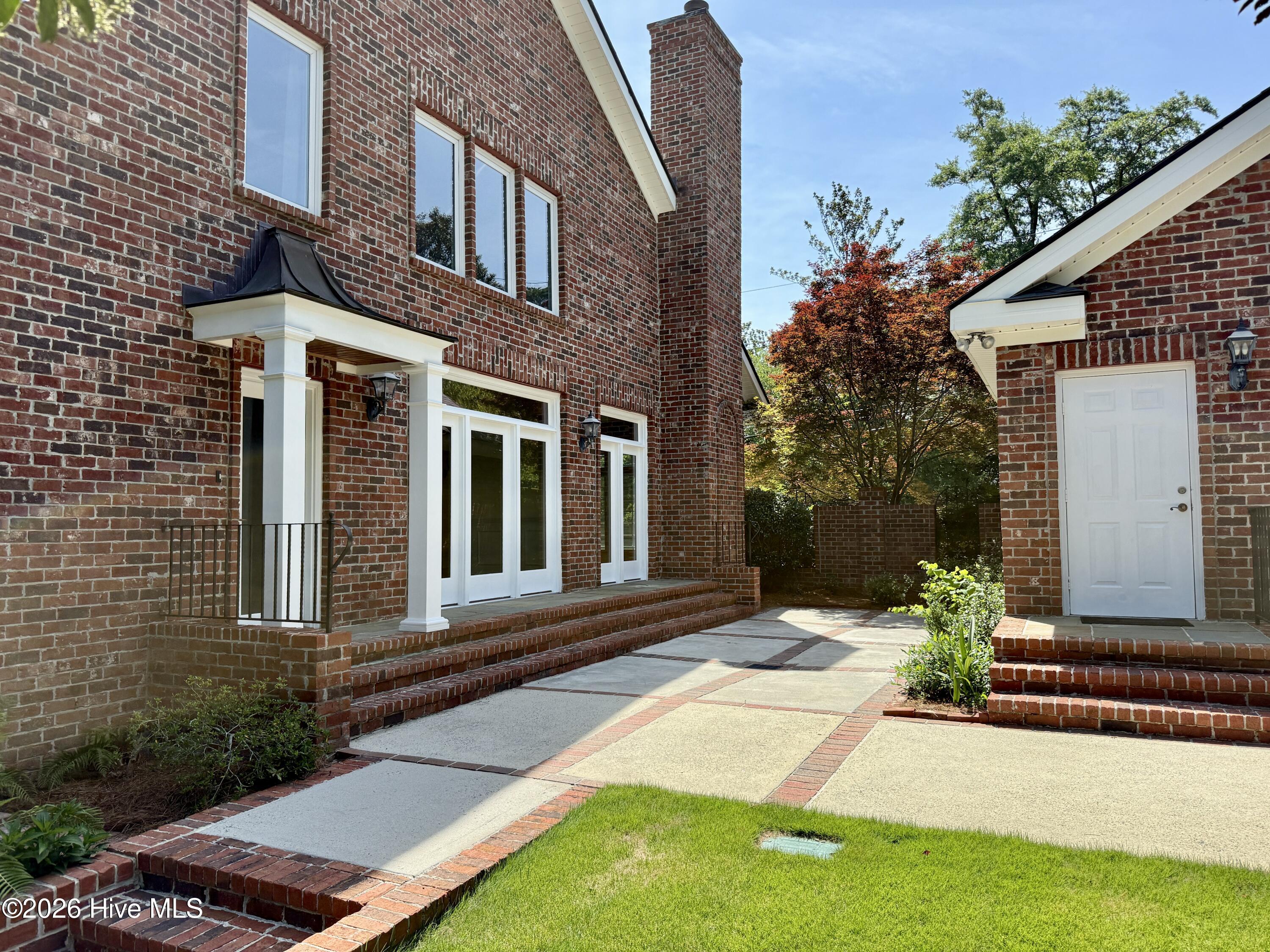 3045 Bransford Road
