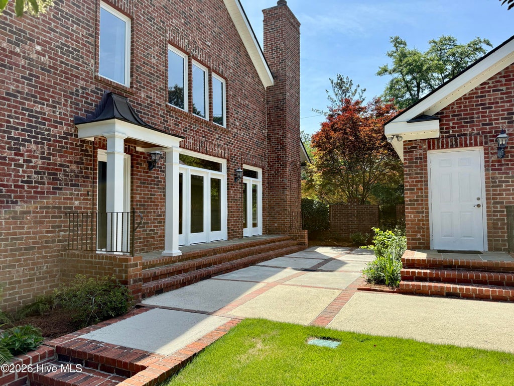 Photo of 3045 Bransford Road, Augusta, GA 30909 (MLS # 100579434)