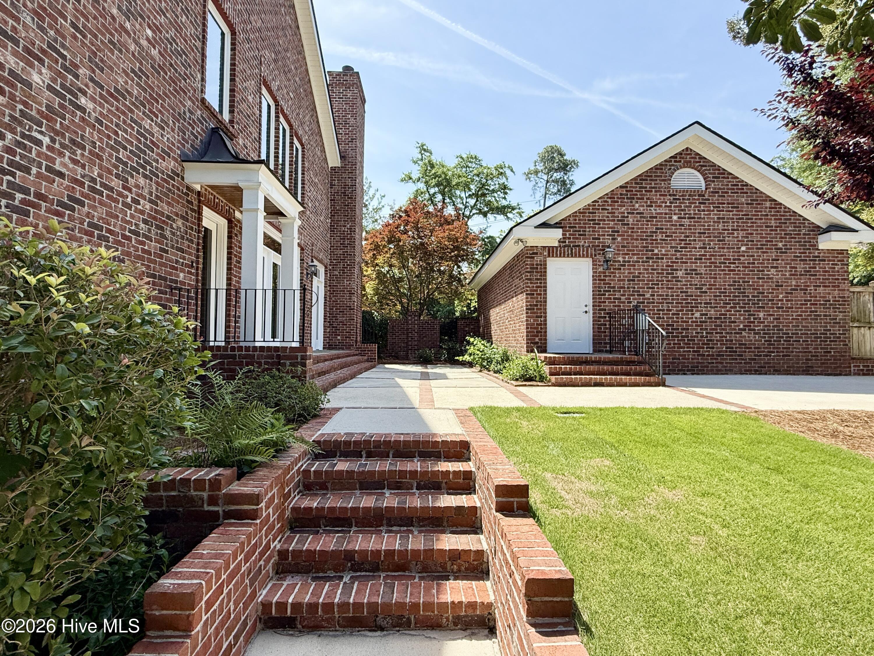 3045 Bransford Road
