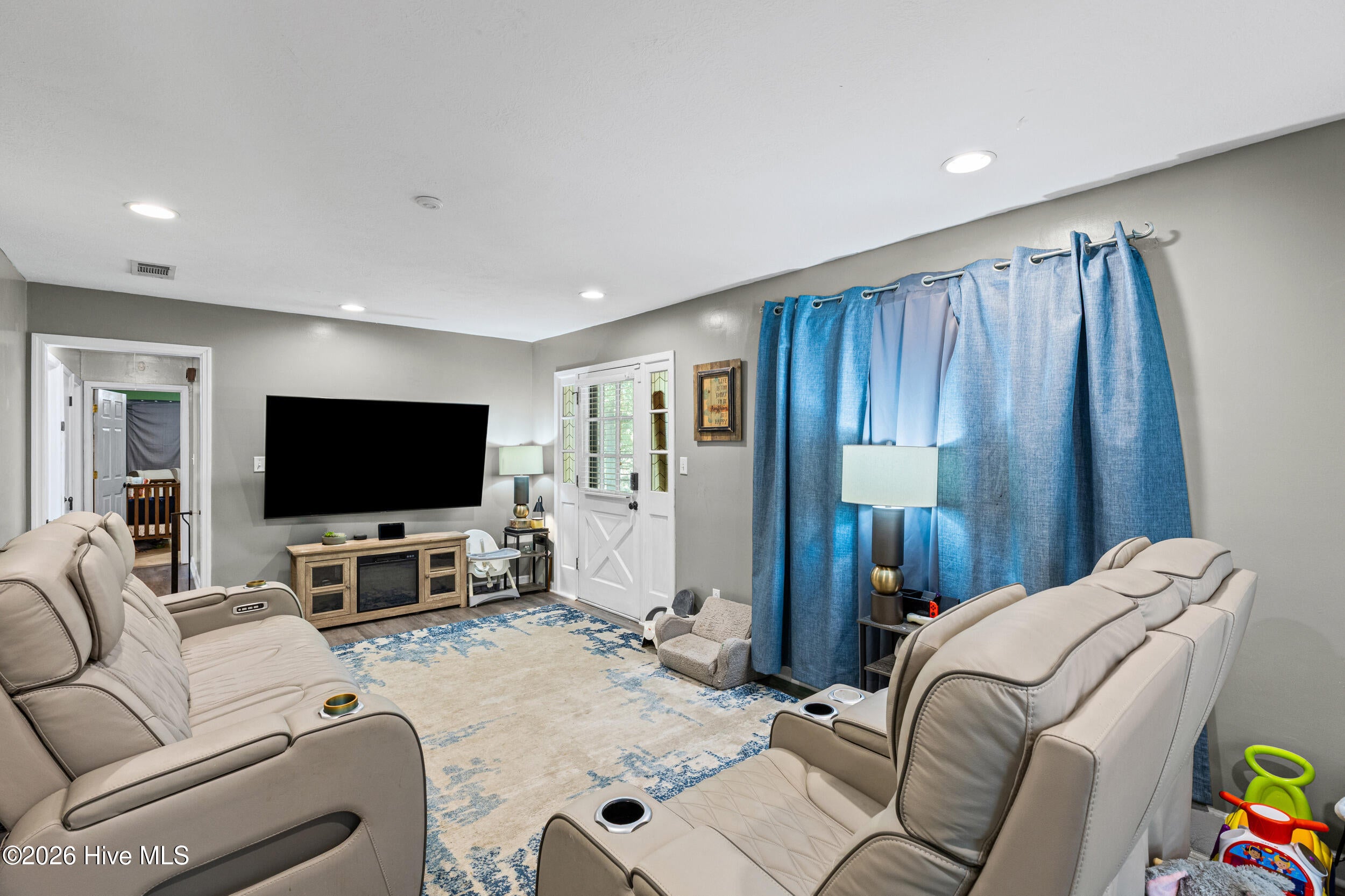 450 Mcintosh Drive