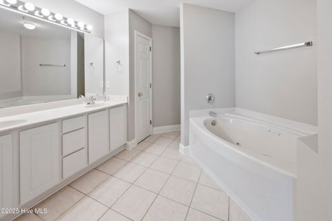 Tiny photo for 1422 Willoughby Park Court #Unit 5, Wilmington, NC 28412 (MLS # 100550013)