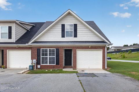 Townhouse For Sale - 116 Grove Landing Court<br/> Grovetown, GA 30813