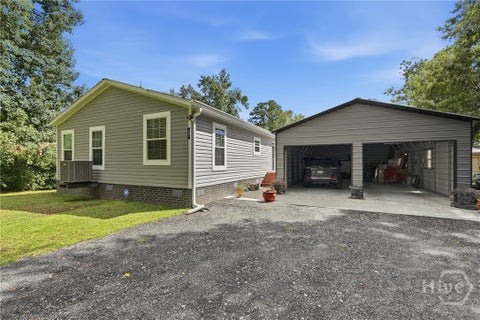 Mobile Home For Sale - 454 Pine Avenue Ave<br/> Midway, GA 31320