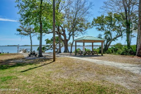 Tiny photo for 527 Chadwick Shores Drive, Sneads Ferry, NC 28460 (MLS # 100557496)
