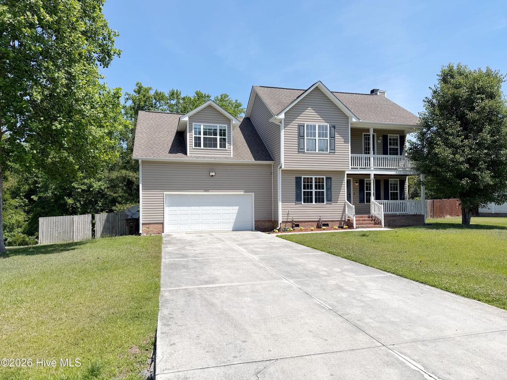 Photo of 119 Mendover Drive, Jacksonville, NC 28546 (MLS # 100574900)