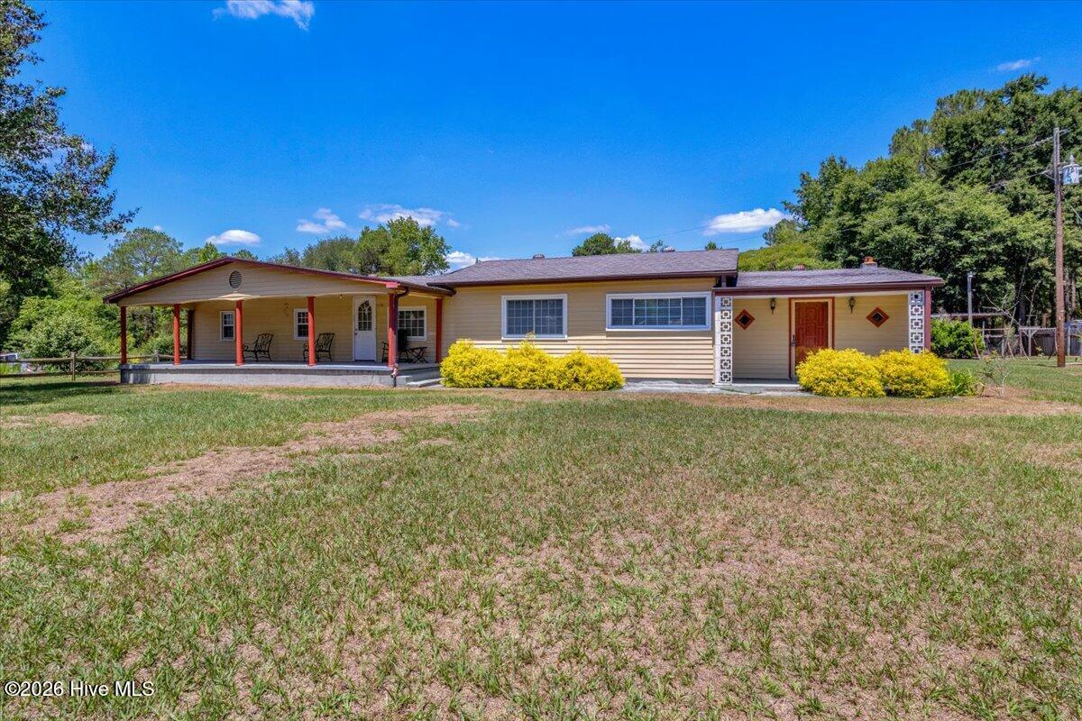 170 Loop Road, Burgaw, NC, 28425