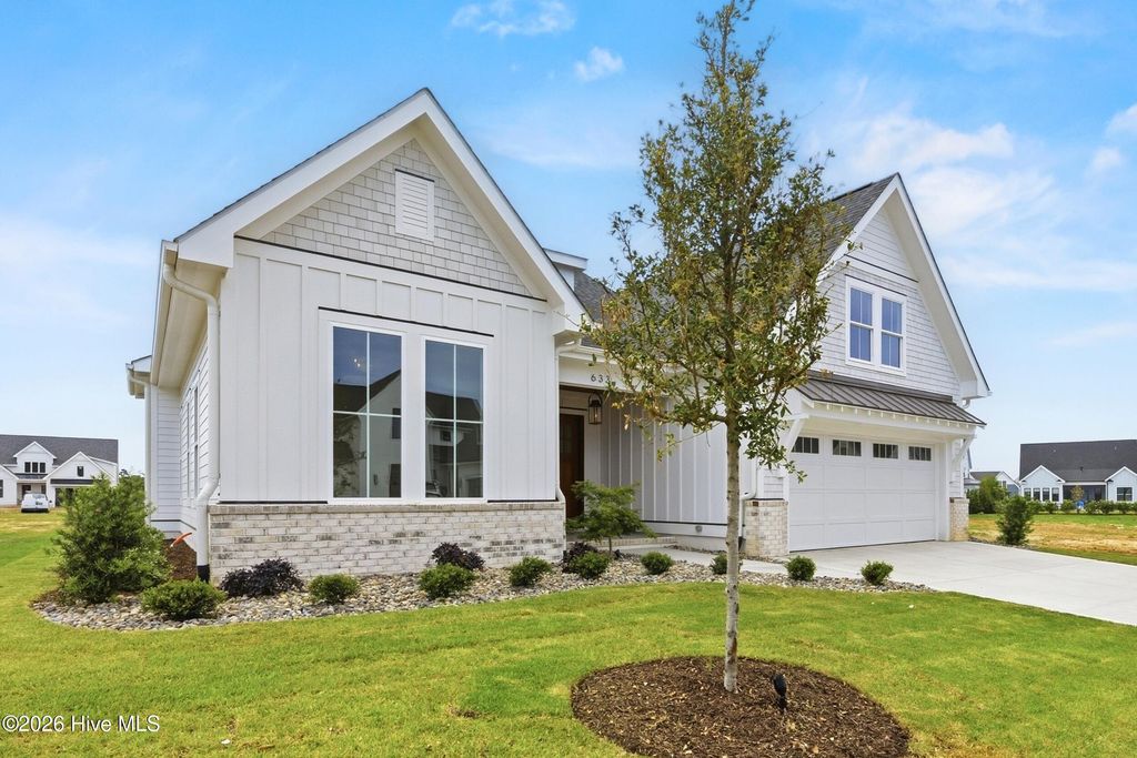 Photo of 633 Waterstone Drive, Wilmington, NC 28411 (MLS # 100573264)