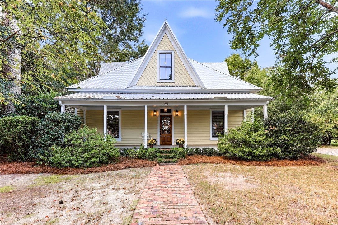 129 N Church Street