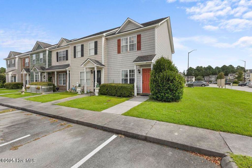 Photo of 100 Ashwood Drive, Jacksonville, NC 28546 (MLS # 100545031)