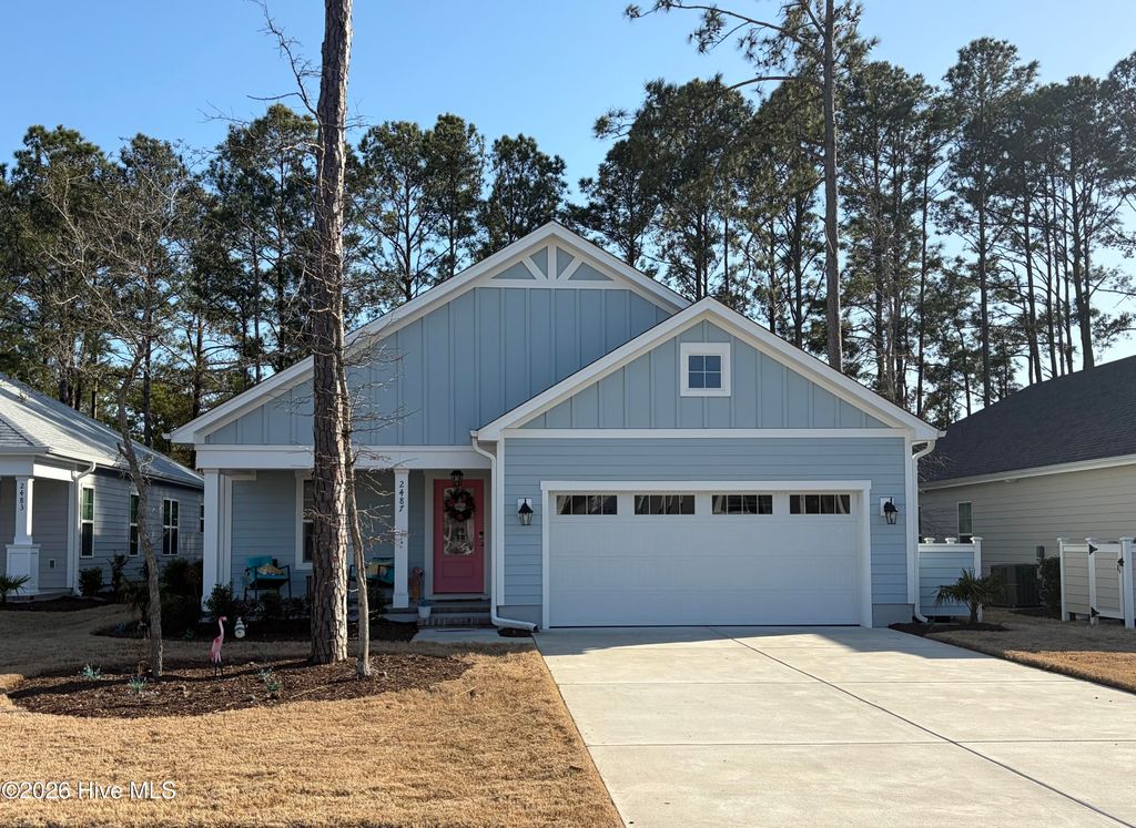 Photo of 2487 Lake Ridge Drive, Southport, NC 28461 (MLS # 100558170)