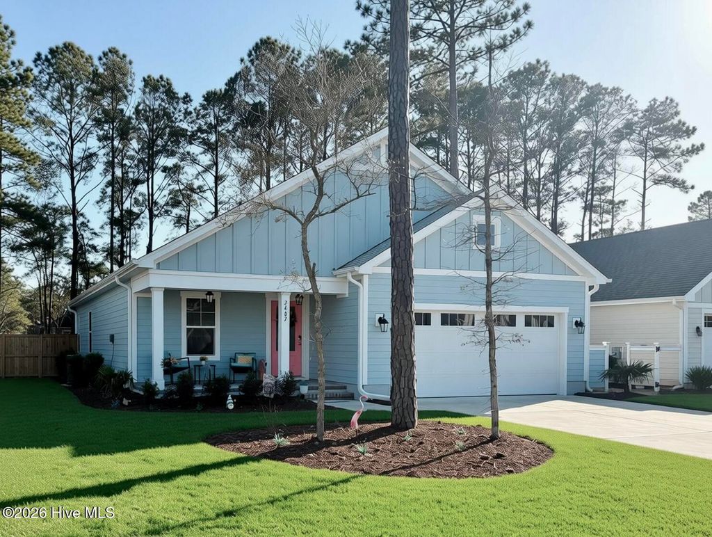 Photo of 2487 Lake Ridge Drive, Southport, NC 28461 (MLS # 100558170)
