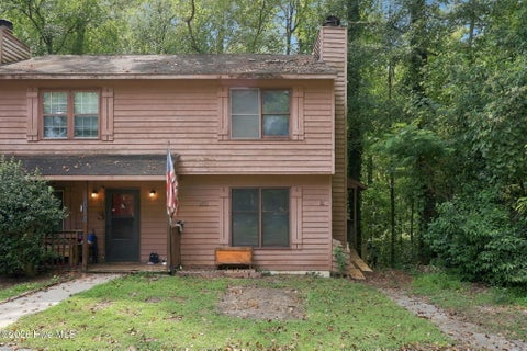 Townhouse For Sale - 107 Eric Court #B<br/> Greenville, NC 27858