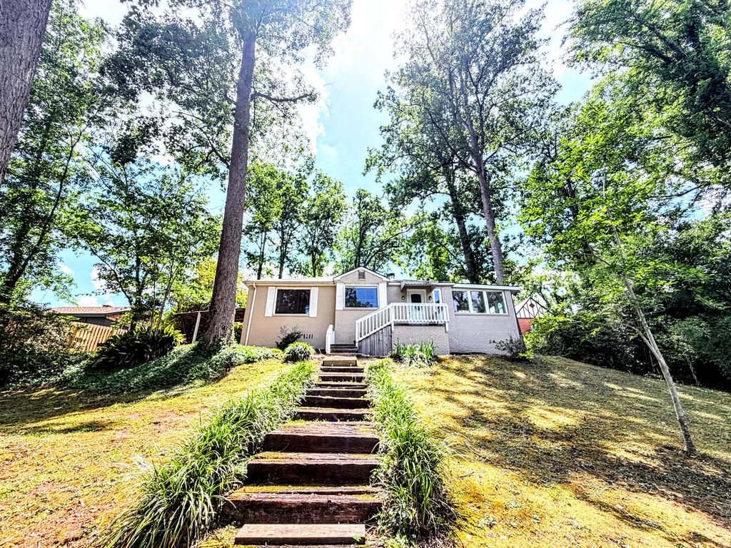 Photo of 2312 Laurel Lane, Augusta, GA 30904 (MLS # 555599)