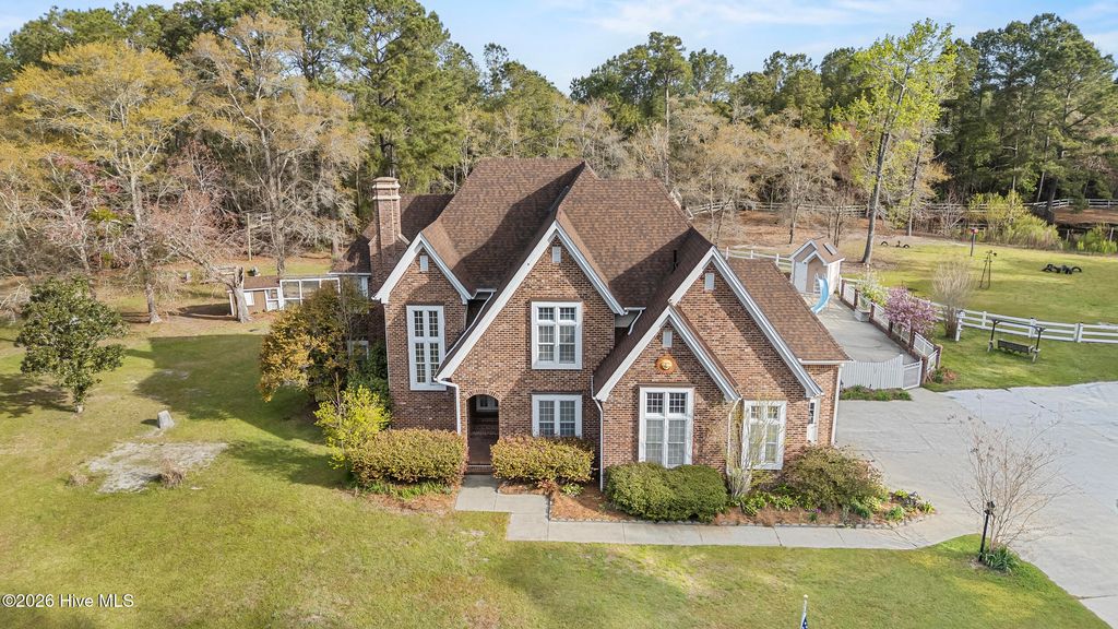 Photo of 450 Berry Lane SW, Supply, NC 28462 (MLS # 100562127)
