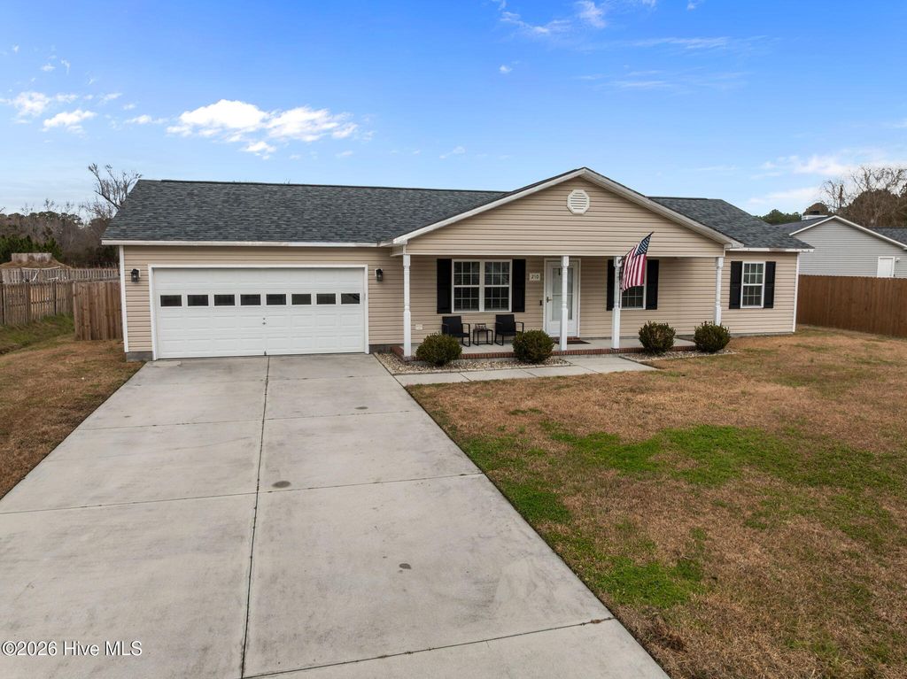 Photo of 210 Hackney Ridge Lane, Jacksonville, NC 28540 (MLS # 100547343)
