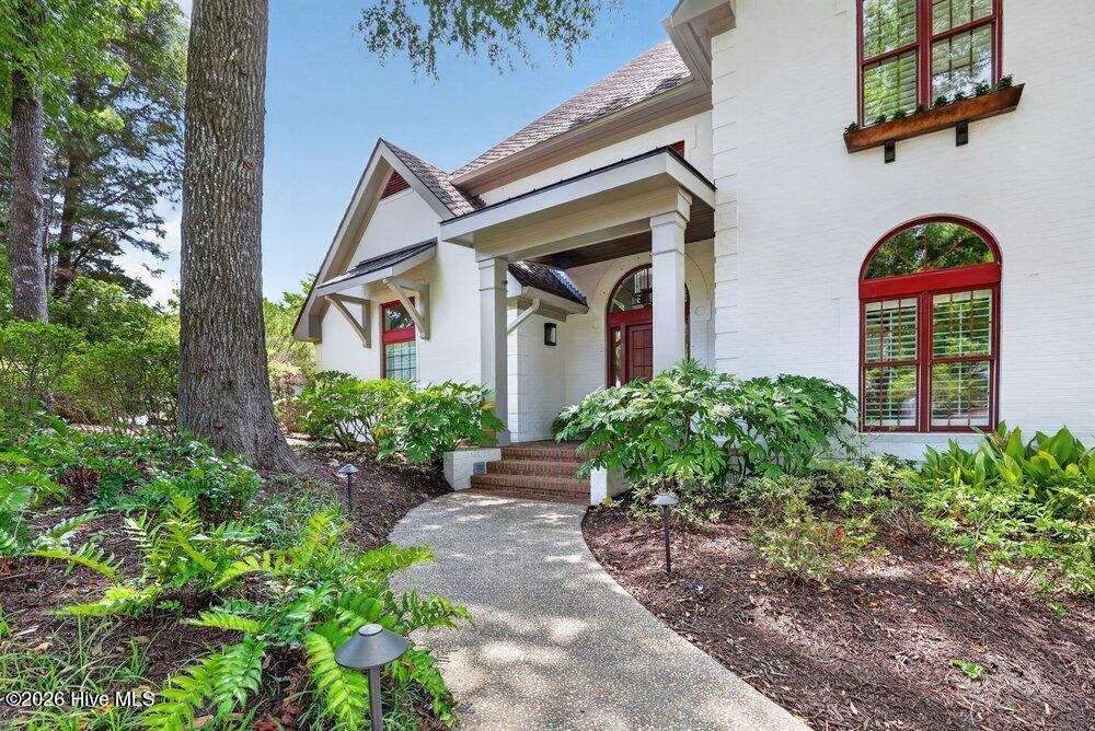 1511 Pembroke Jones Drive