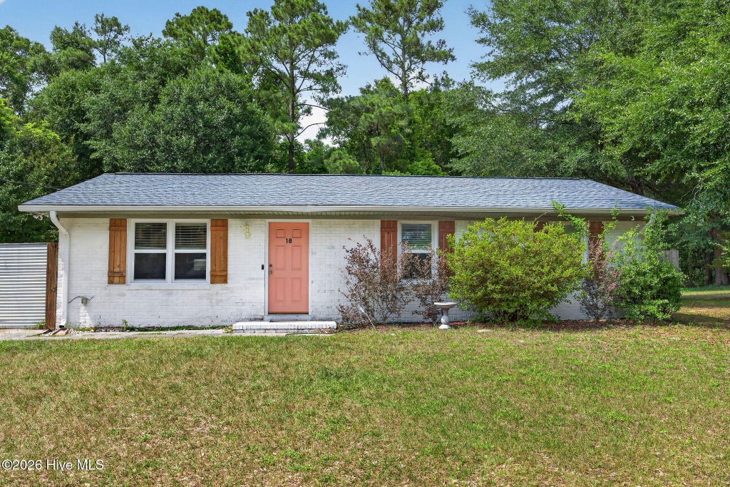 Photo of 18 Hampton Drive, Castle Hayne, NC 28429 (MLS # 100582274)