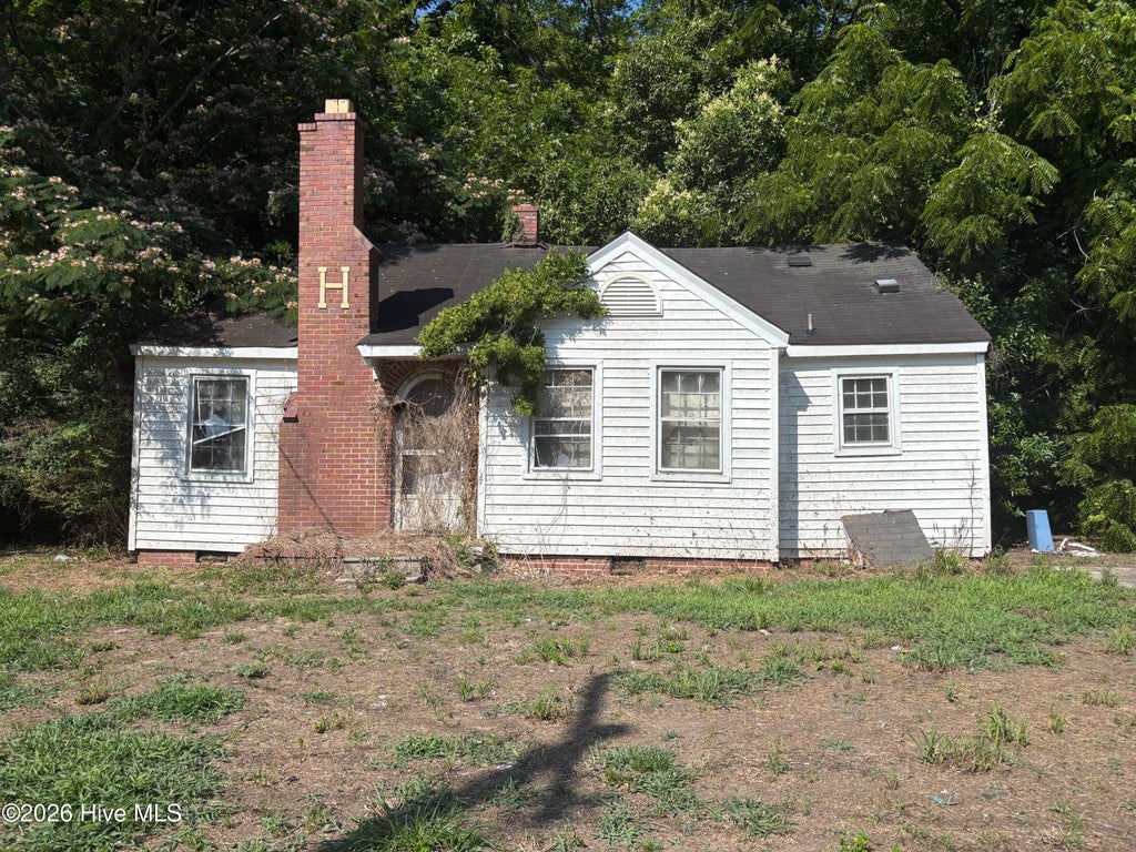 Photo of 519 Jefferson Street, Plymouth, NC 27962 (MLS # 100581332)