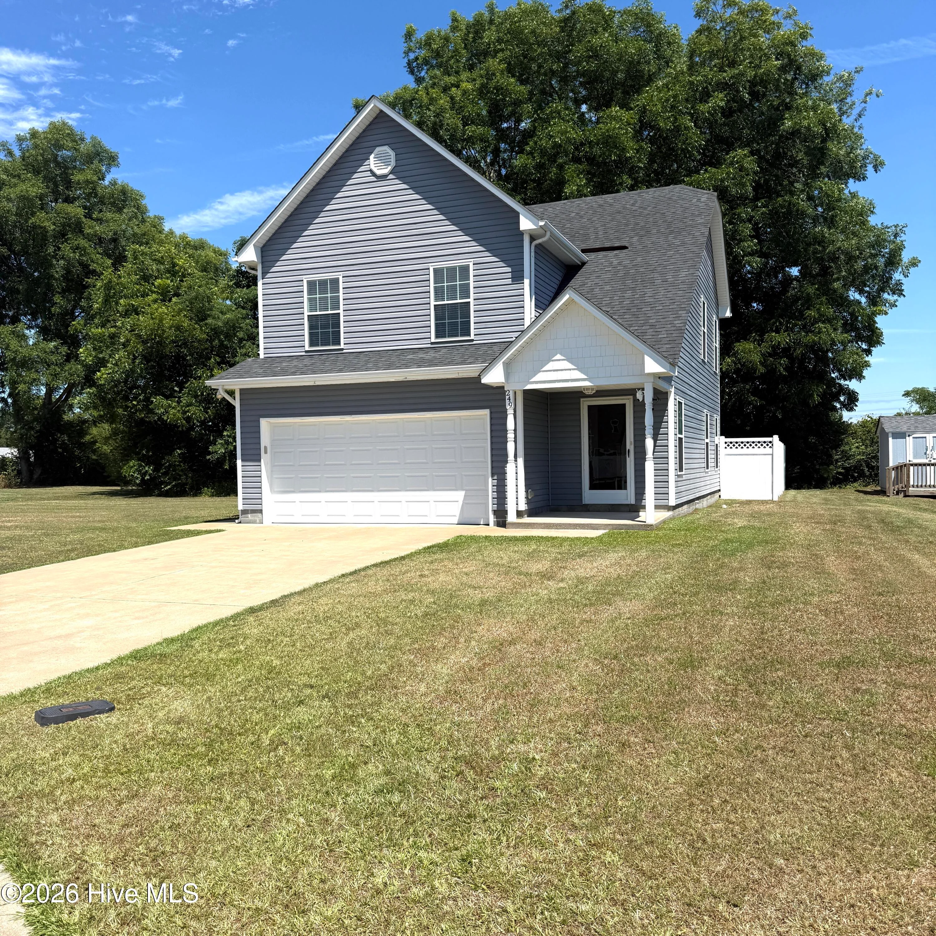 249 Winborne Lane