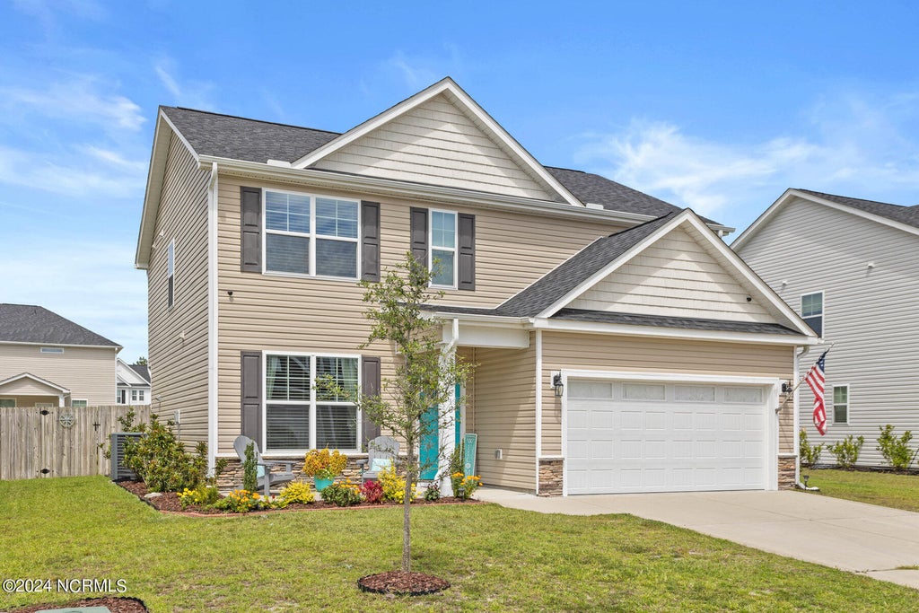 Photo of 7813 Waterwillow Drive, Leland, NC 28451 (MLS # 100610967)