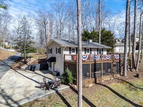 Homes For Sale - 15 Lonesome Pine<br/> Murphy, NC 28906