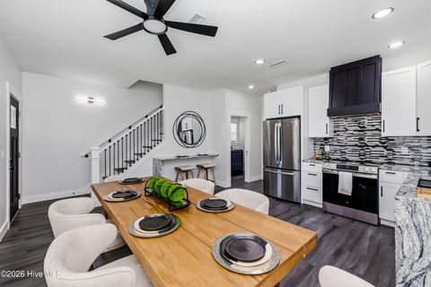 Tiny photo for 823 Campbell Street, Wilmington, NC 28401 (MLS # 100554994)