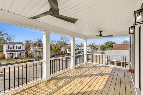 Tiny photo for 823 Campbell Street, Wilmington, NC 28401 (MLS # 100554994)