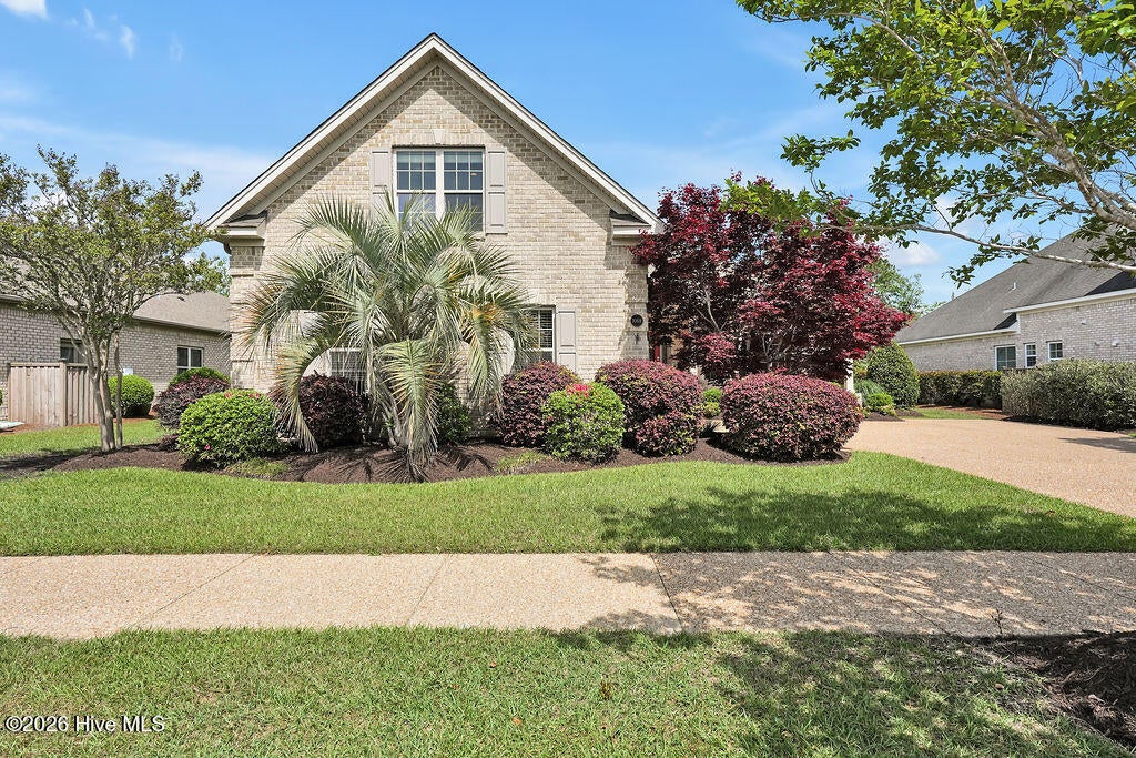 1069 Leesburg Drive