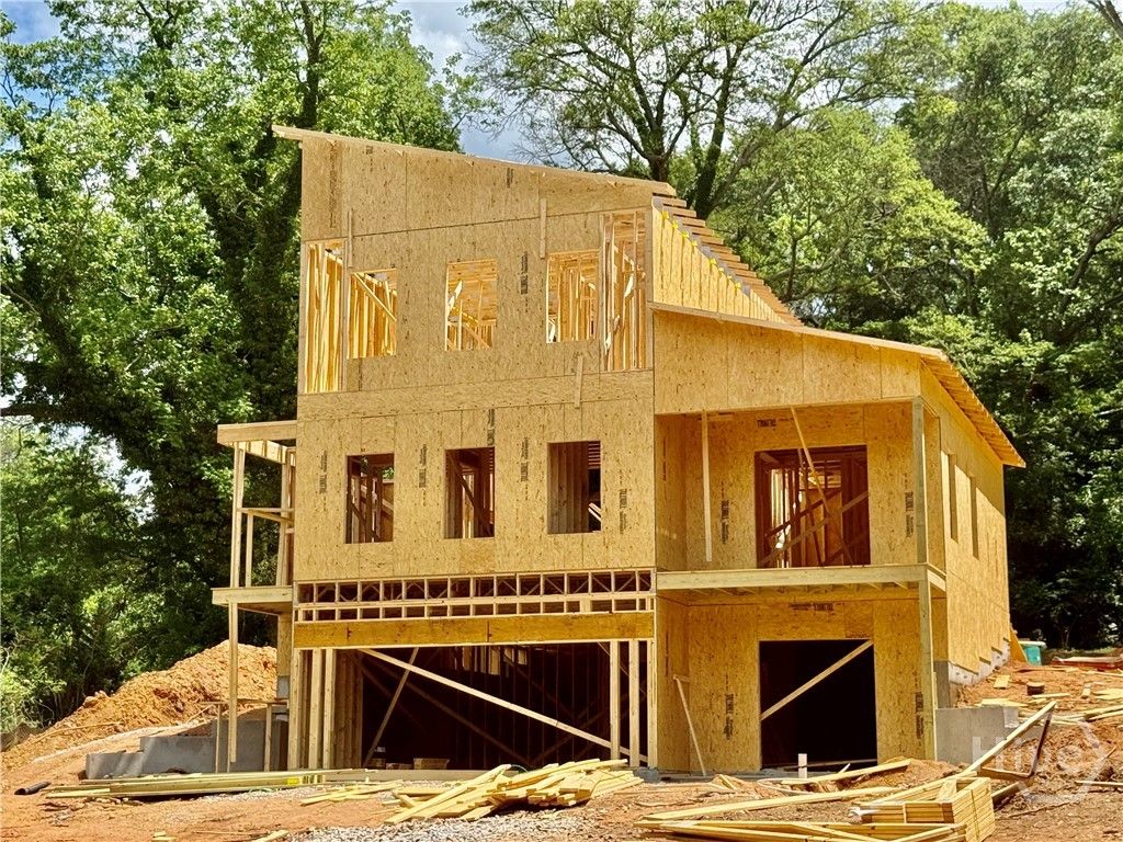 Photo of 146 N Peter Street, Athens, GA 30601 (MLS # CL353071)