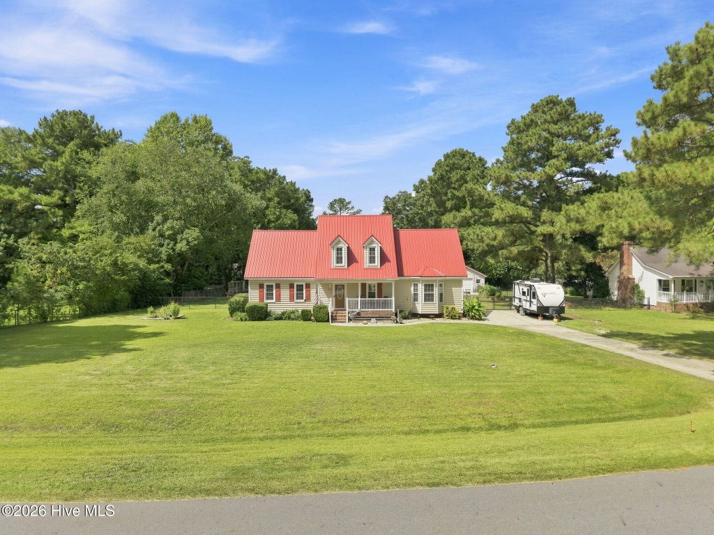 Photo of 2225 Kathleen Drive, Greenville, NC 27858 (MLS # 100602661)