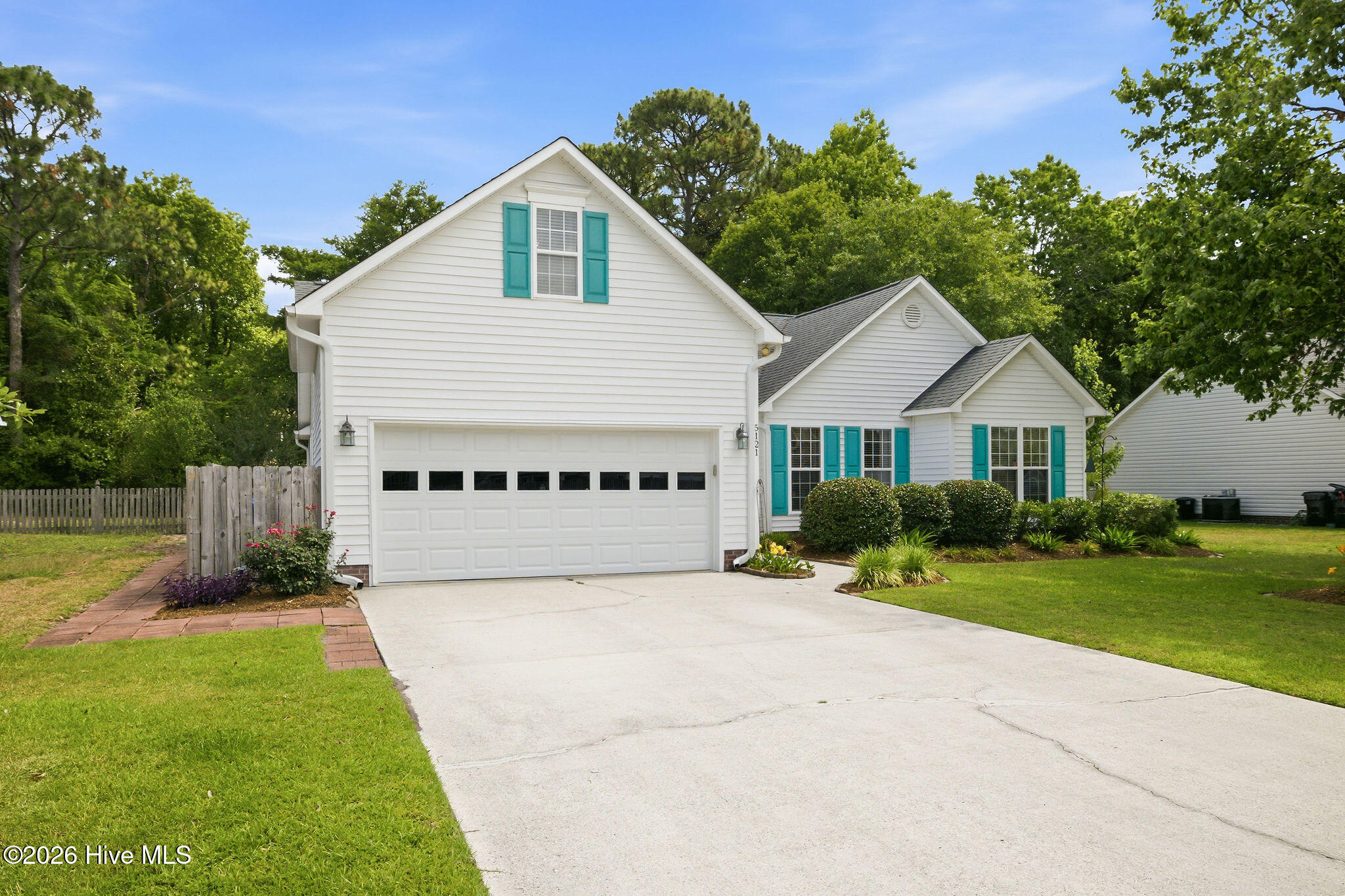 5121 Woods Edge Road