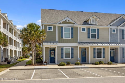 Townhouse For Sale - 2800 W Fort Macon Road #46<br/> Atlantic Beach, NC 28512