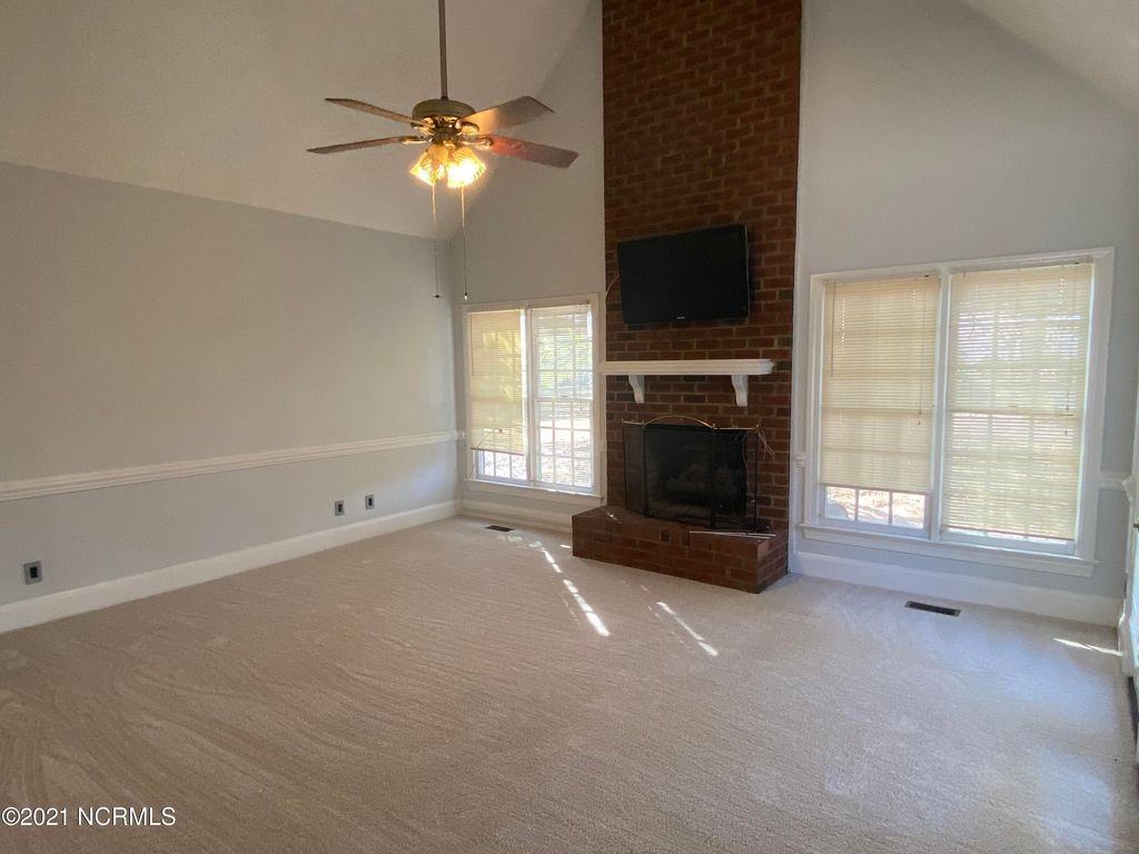 Photo of 2302 Stirrup Court, Greenville, NC 27858 (MLS # 100571471)