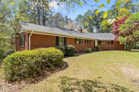 Homes For Rent - 225 Arbutus Road<br/> Southern Pines, NC 28387