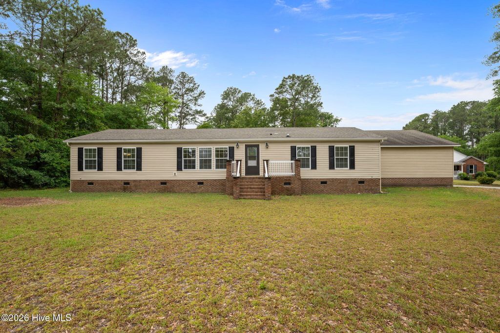 Photo of 52 Wayne Drive, Minnesott Beach, NC 28510 (MLS # 100574519)
