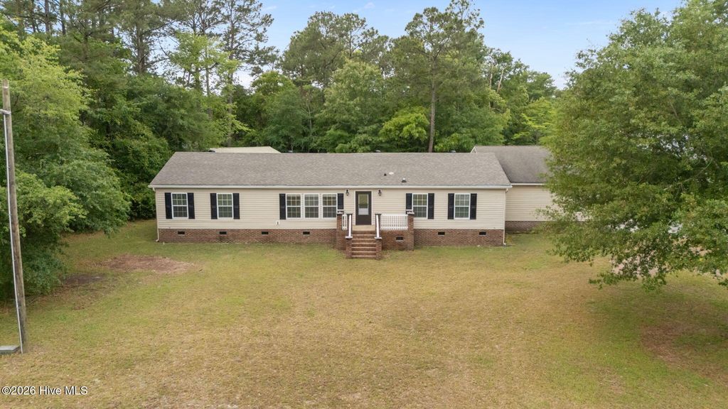 Photo of 52 Wayne Drive, Minnesott Beach, NC 28510 (MLS # 100574519)