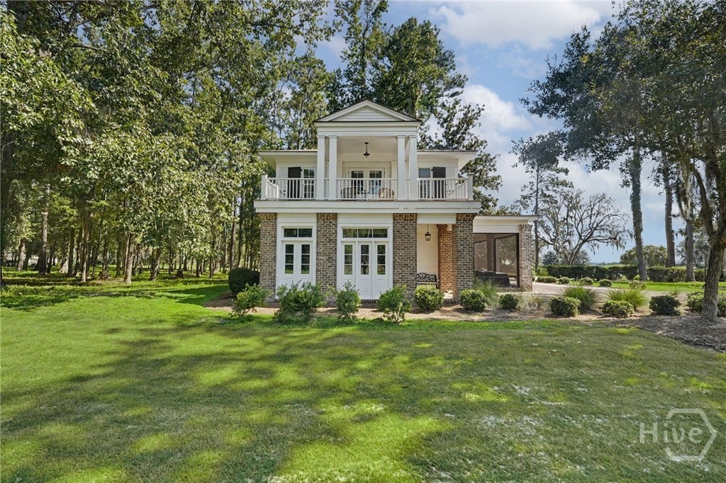 Photo of 45 Misty Morning Drive, Richmond Hill, GA 31324 (MLS # SA363719)