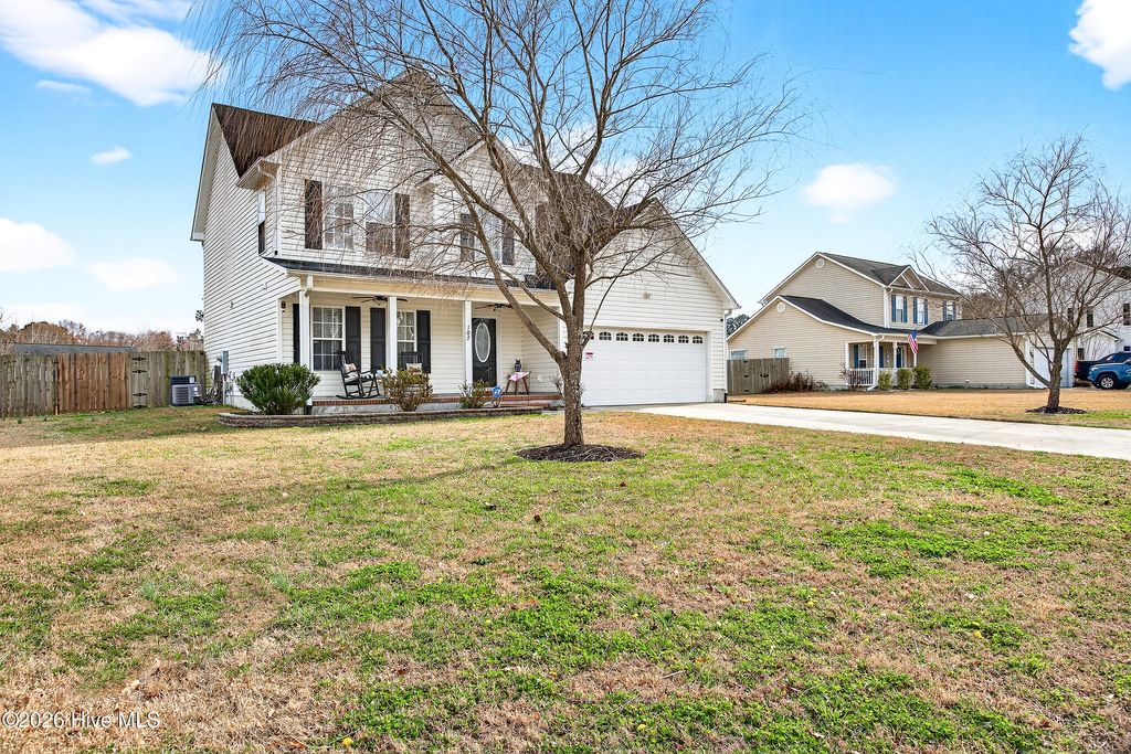 Photo of 107 Brookhaven Drive, Richlands, NC 28574 (MLS # 100557000)