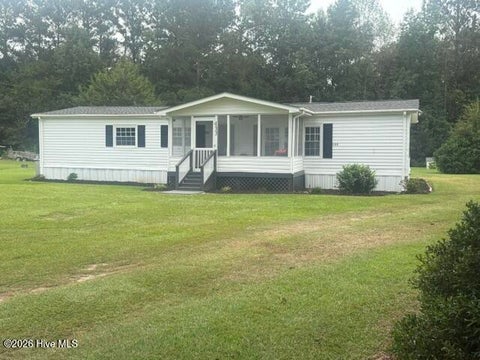 Mobile Home For Sale - 133 Justin Avenue<br/> Whiteville, NC 28472