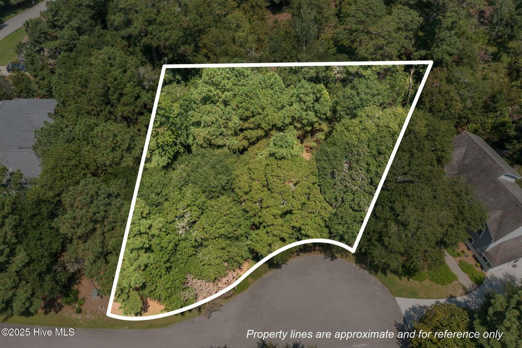 Photo of 9704 Ashley Place, Emerald Isle, NC 28594 (MLS # 100526103)